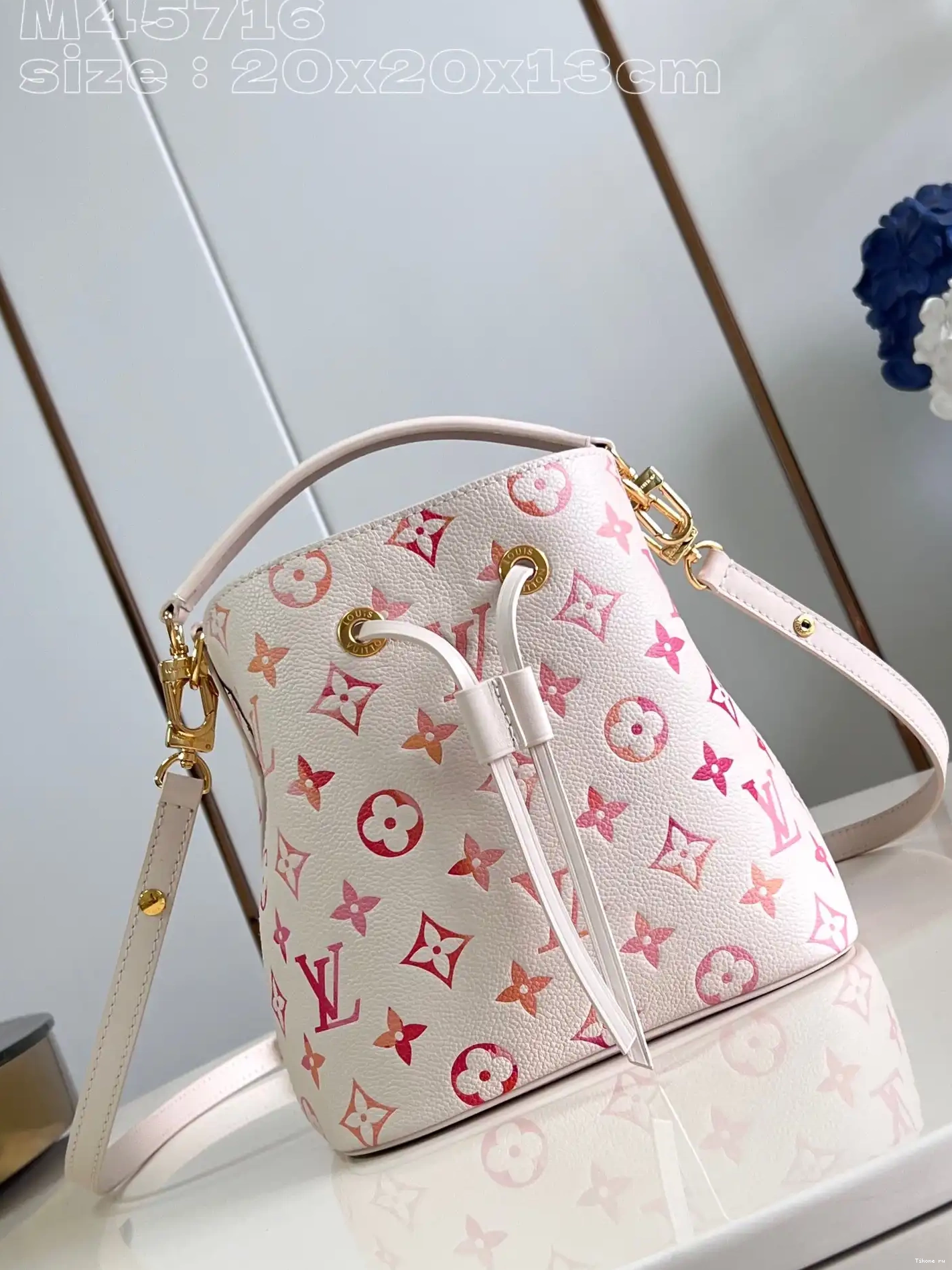 Cheap LOUIS VUITTON NÉONOÉ BB-20*20*13cm 0520